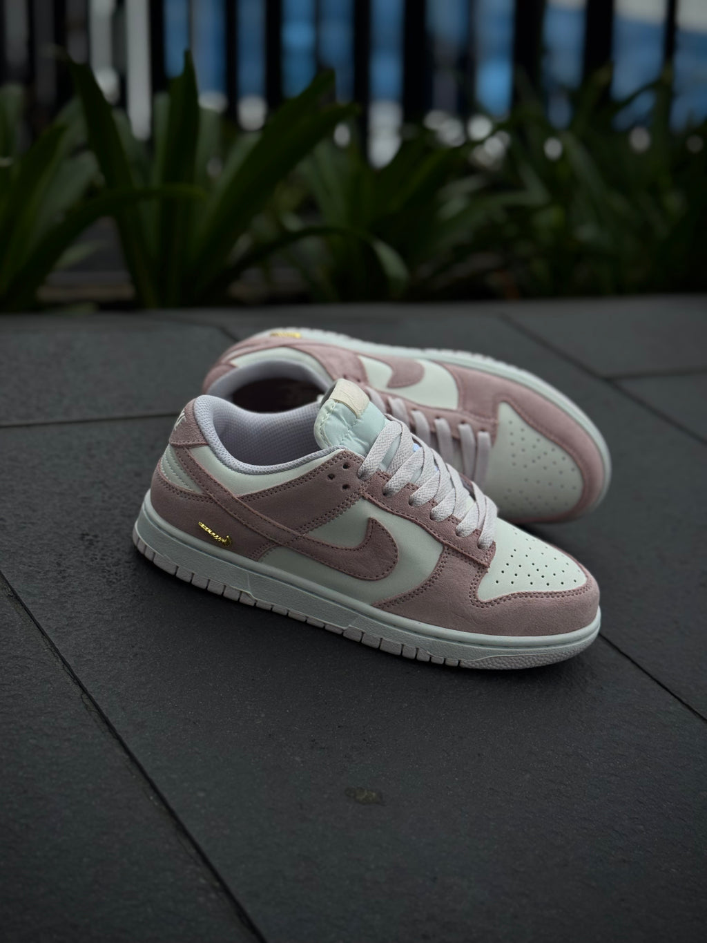 Nike Dunk Low SE
