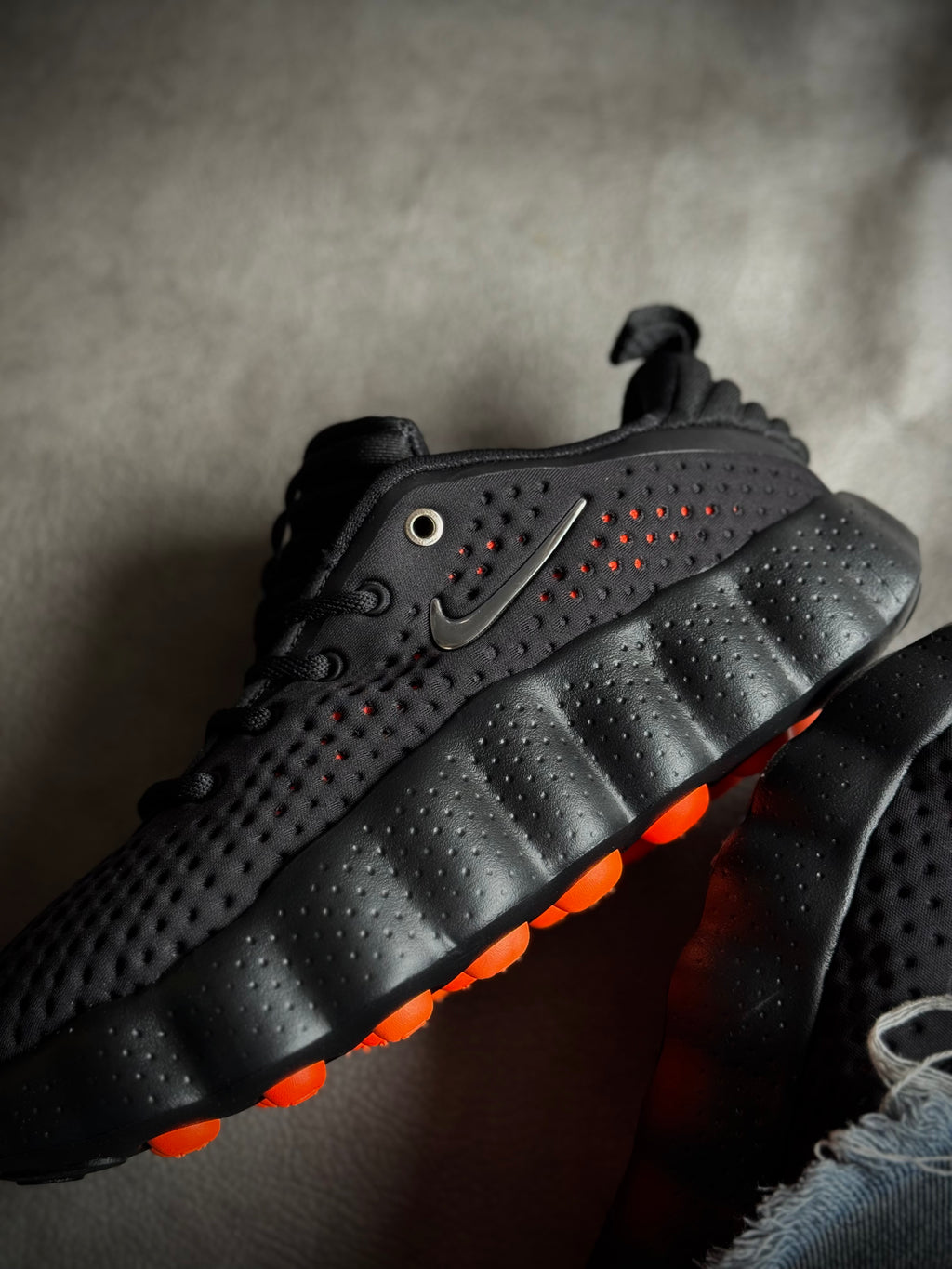 Nike Mind 002