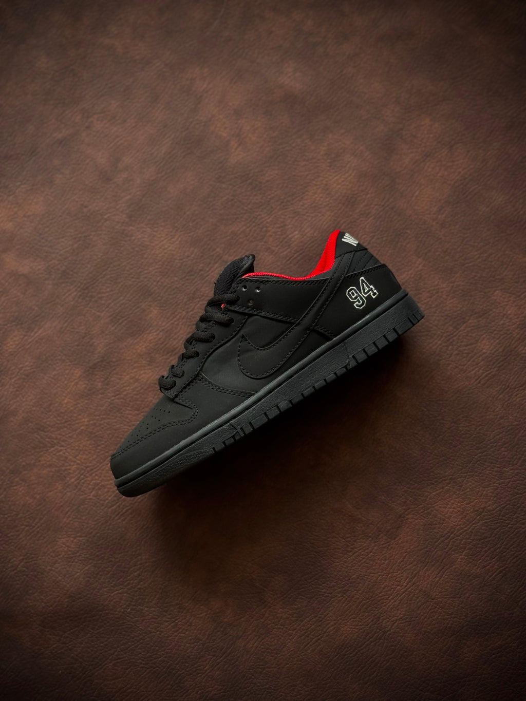 Nike SB Dunk Low x Supreme