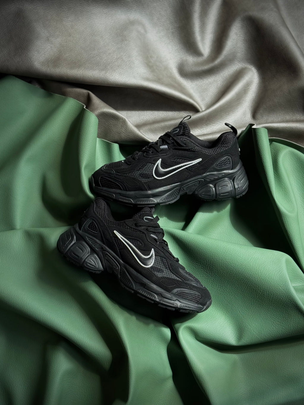 Nike V2K Run
