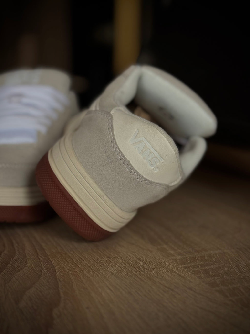 Vans Hynale