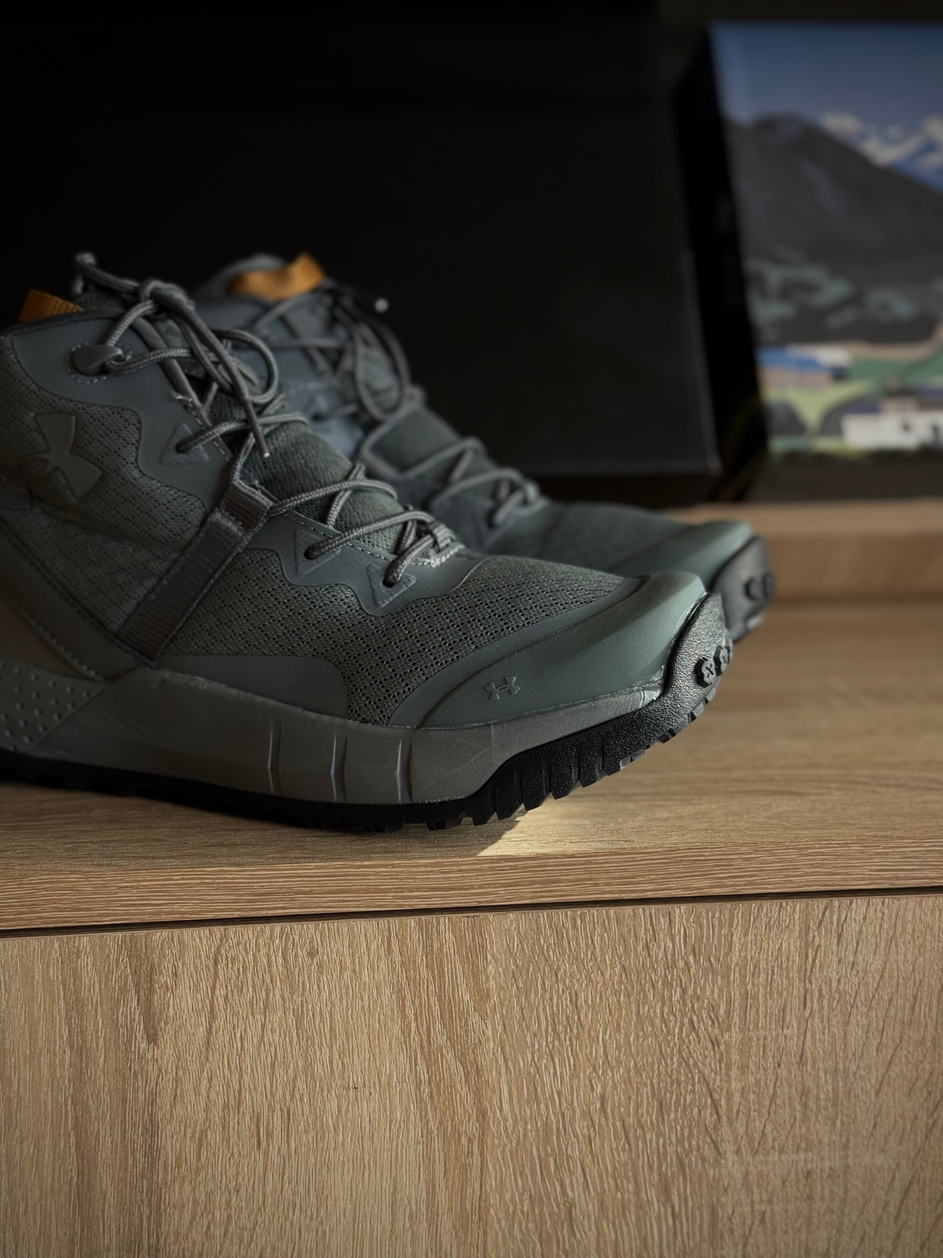 Under Armour Micro G Valsetz